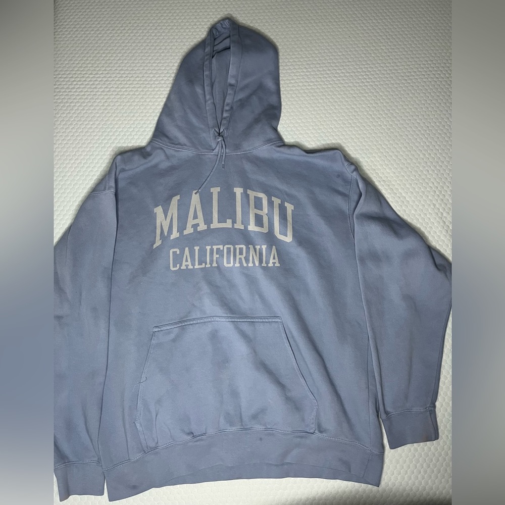 brandy melville malibu sweatshirt